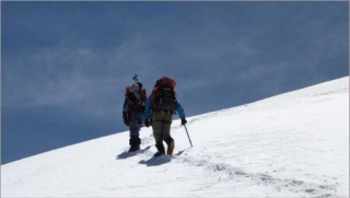  Excursions en raquettes 